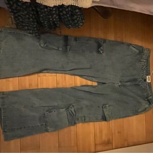 Women’s oversized Blue Jeans